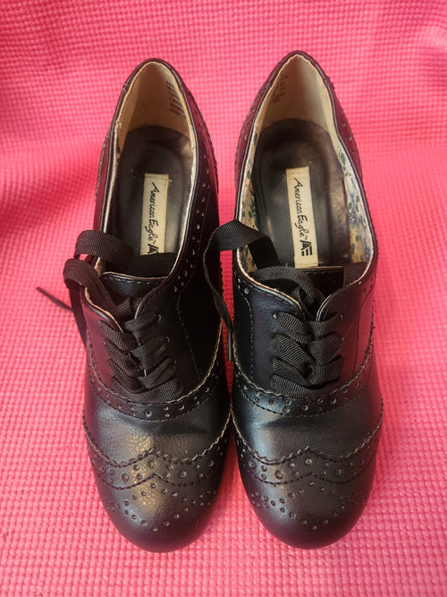 American Eagle Womens size 6 Black Shoes