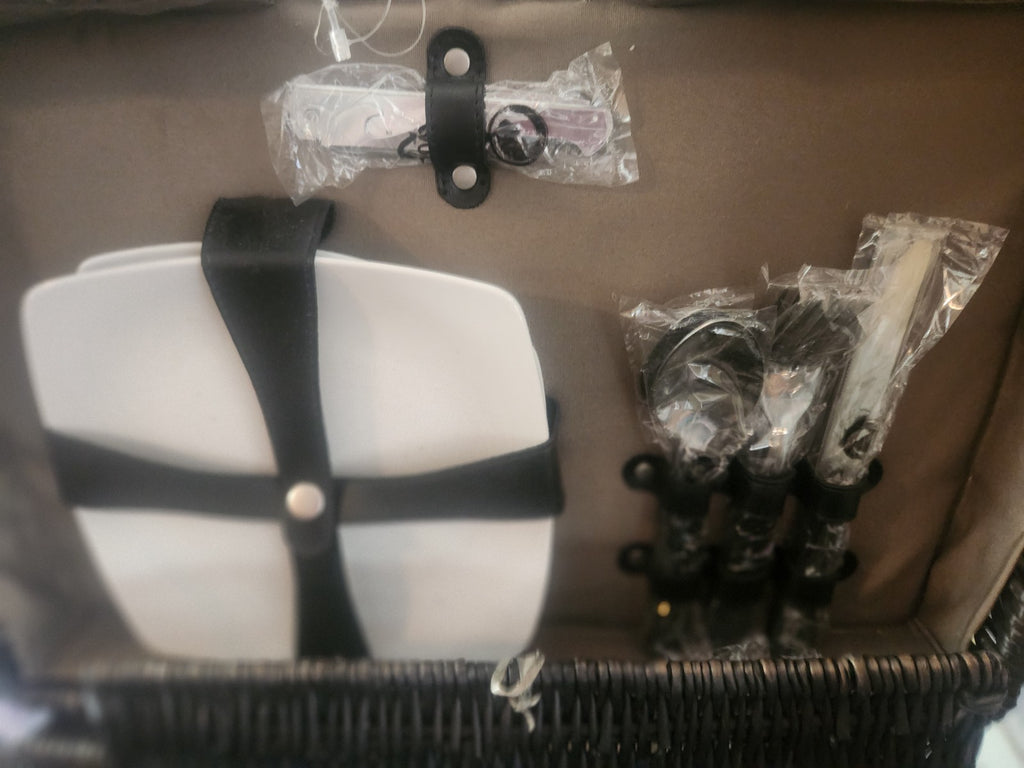 Pier 1 Picnic Basket