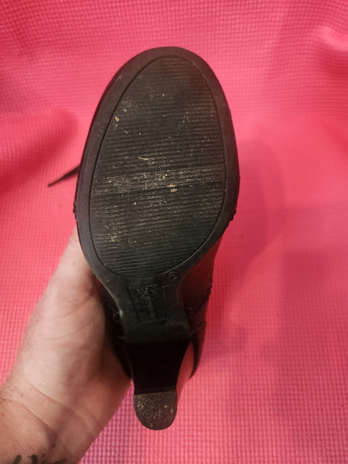 American Eagle Womens size 6 Black Shoes